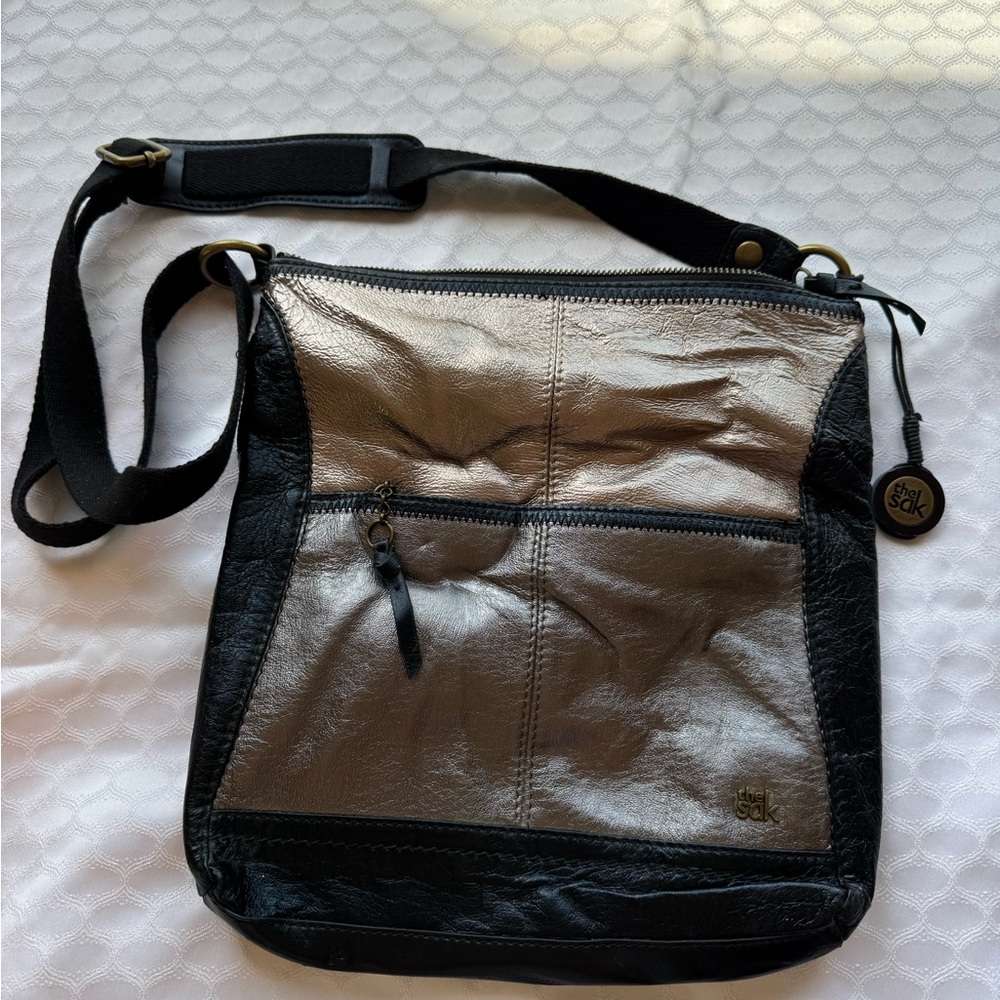 The Sak purse crossbody Metallic Gold And Silver Tone Leather Handbag 12x11x1.5”